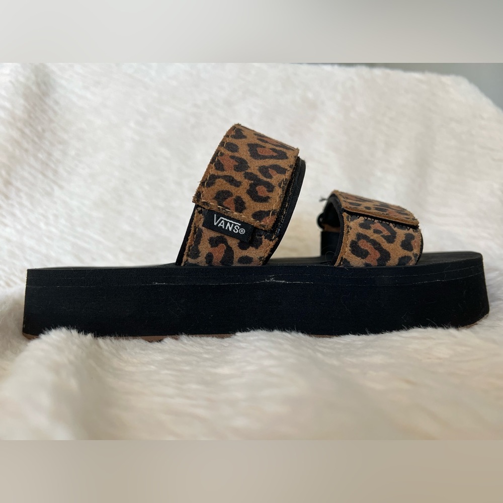 Vans Platform Cheetah Print Sandals
